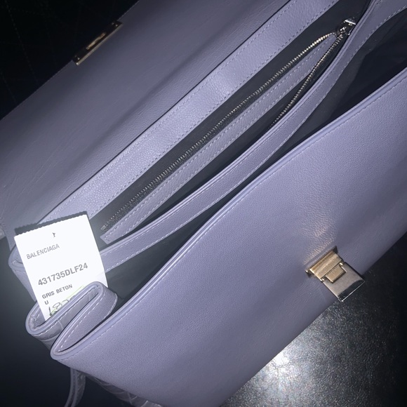 BALENCIAGA Satchel - Picture 7 of 16
